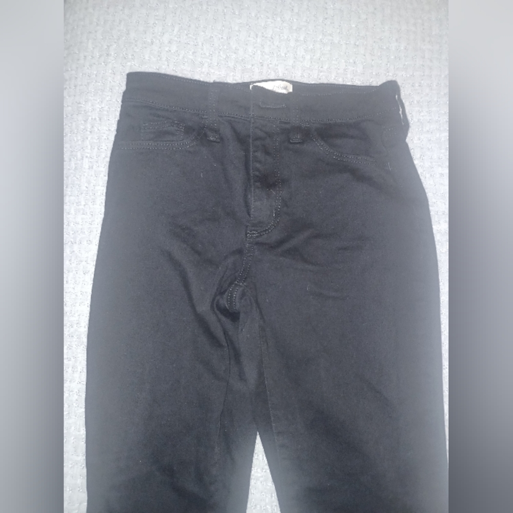 Women's Universal thread goods company jeans